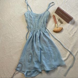 NWT ASOS Pinafore Light Blue Floral Dress Size 00